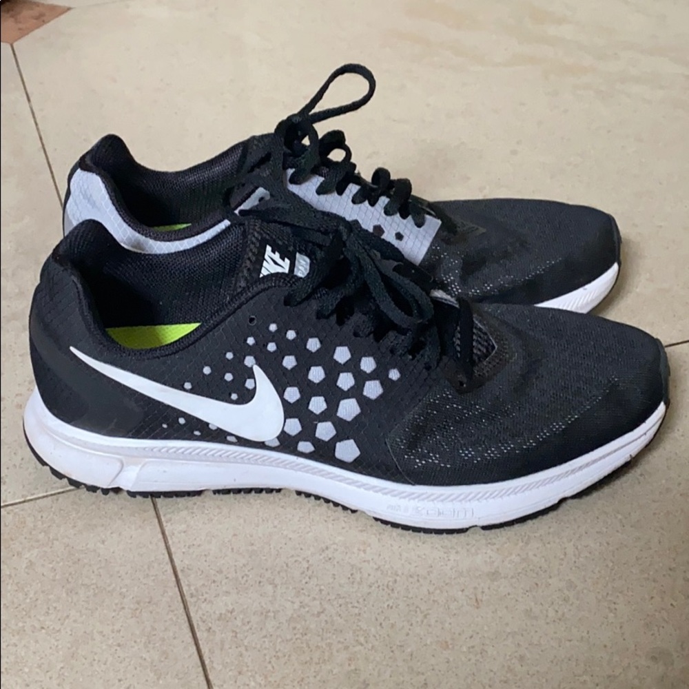 Nike Zoom Span running sneaker